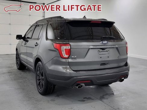 Used 2019 Ford Explorer XLT w/ Equipment Group 202A FWD image 6