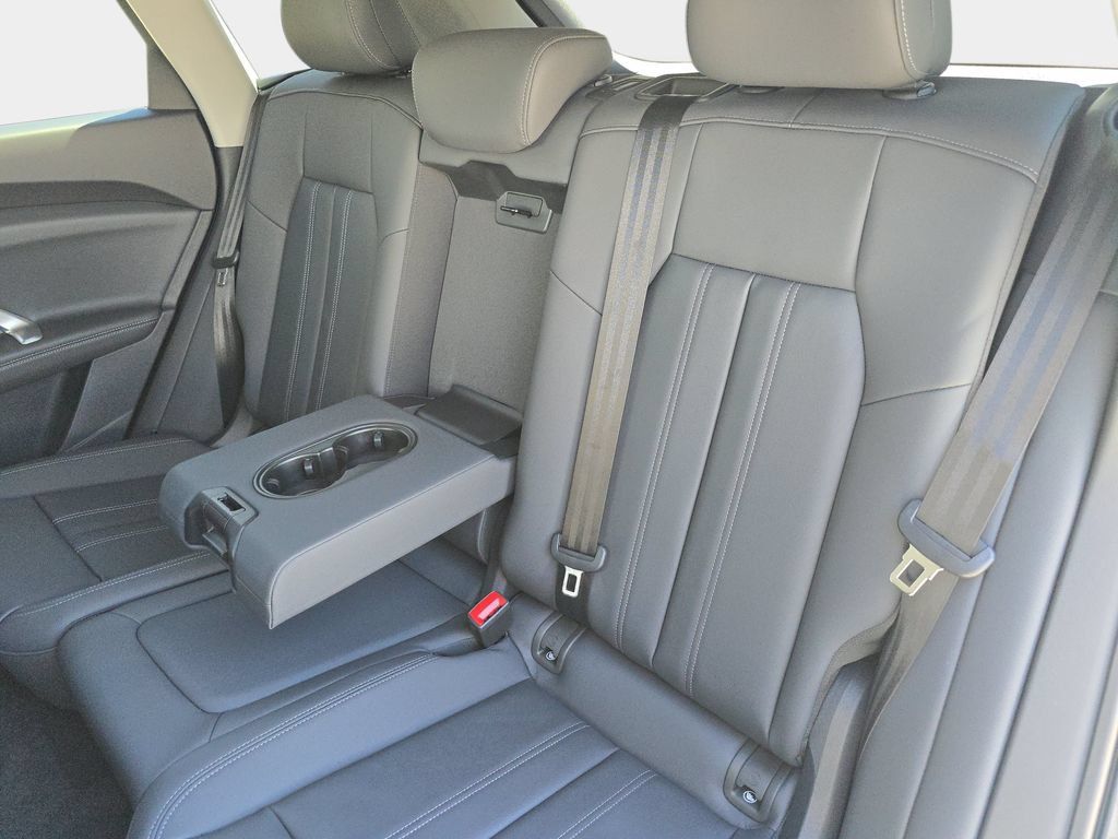 New 2026 Audi Q5 2.0T AWD/4WD image 14