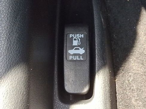 Used 2017 Honda Accord Sport image 25