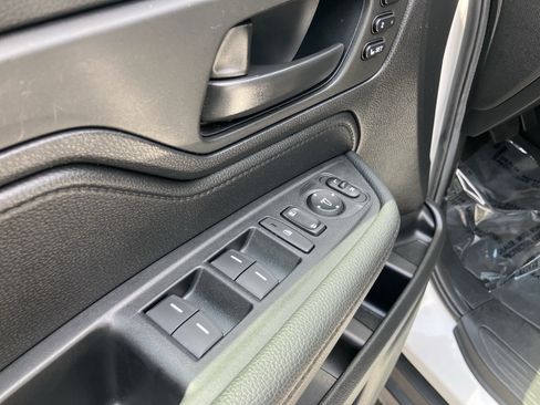 Certified 2025 Honda Odyssey EX-L image 15
