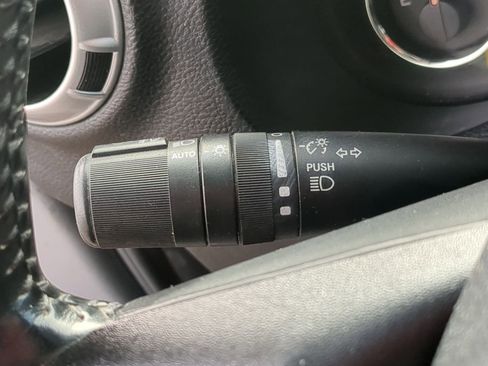 Used 2013 Jeep Wrangler Unlimited Sahara w/ Connectivity Group image 30