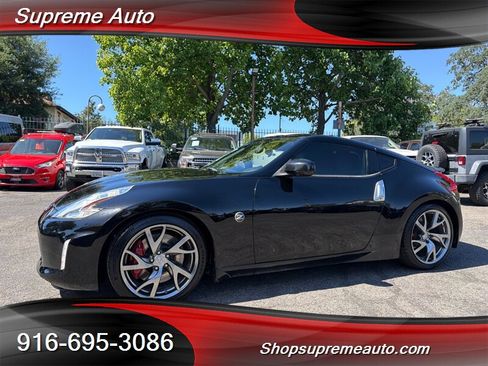 Used 2013 Nissan 370Z Touring w/ Sport Pkg RWD image 1
