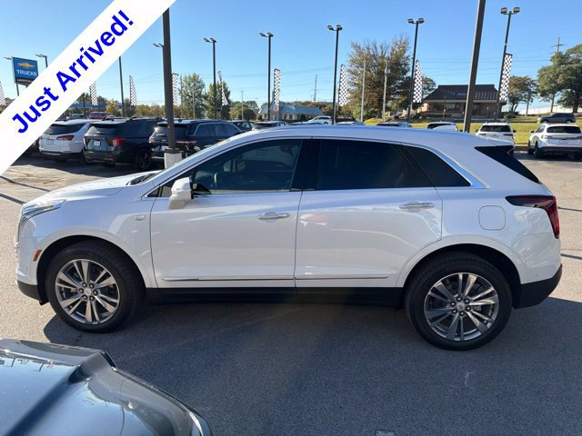 Used 2026 Cadillac XT5 Premium Luxury w/ LPO, Floor Liner Package FWD image 9