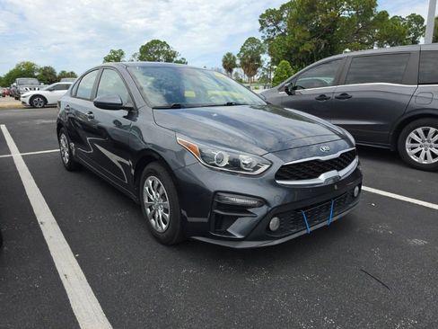 Certified 2021 Kia Forte Sedan FWD image 1