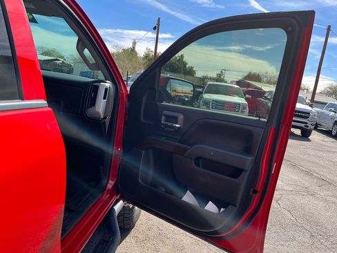 Used 2015 GMC Sierra 1500 SLE w/ SLE Value Package image 18