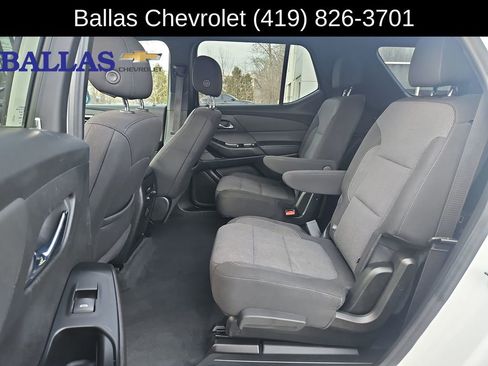 Certified 2023 Chevrolet Traverse LT image 25