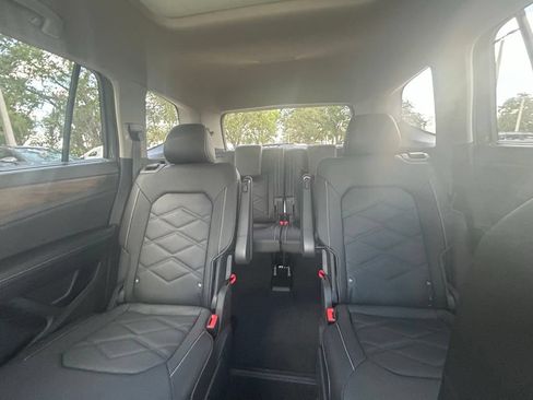 New 2026 Volkswagen Atlas SE FWD image 13