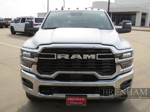 Used 2026 RAM 3500 Tradesman AWD/4WD image 9