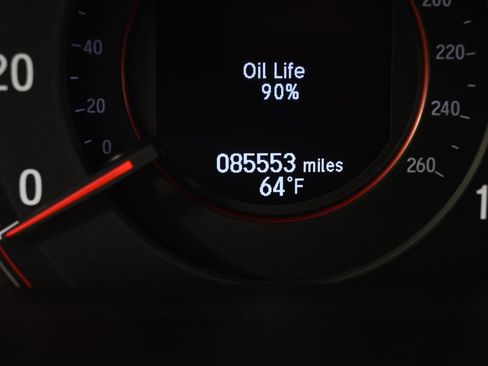 Used 2016 Honda Accord Sport image 21