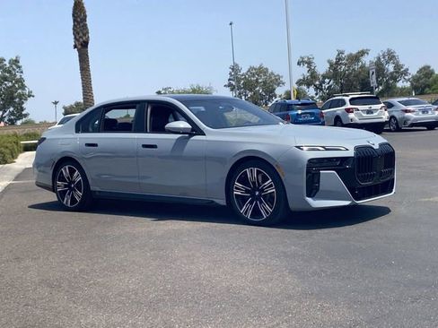 New 2025 BMW 760i xDrive 760i xDrive image 4