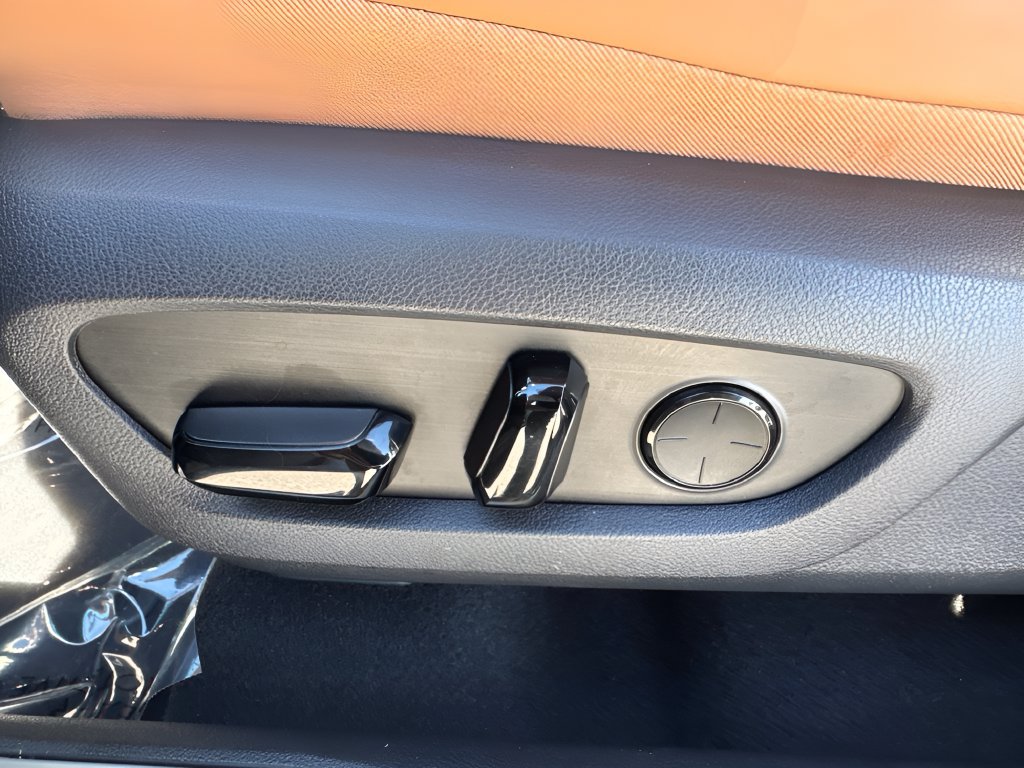 Used 2025 Lexus NX 350h AWD w/ Cold Area Package image 10