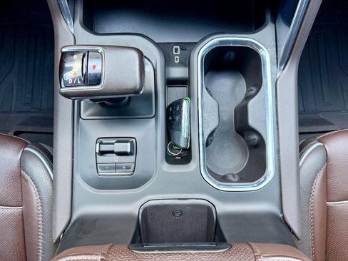 Used 2022 GMC Sierra 1500 Denali image 23