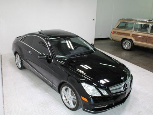 Used 2013 Mercedes-Benz E 350 E 350 Coupe image 42