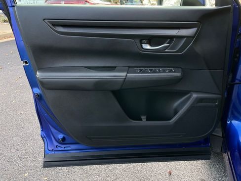 Certified 2025 Honda CR-V LX image 24