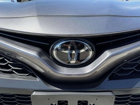 Used 2024 Toyota Camry SE image 13