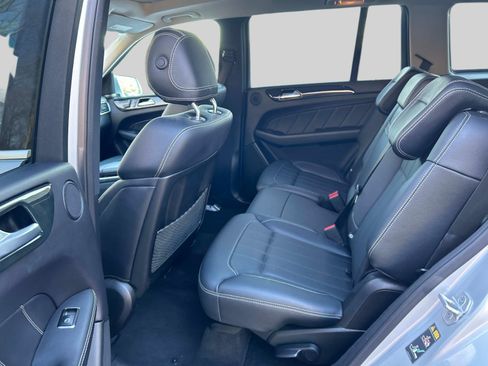 Used 2016 Mercedes-Benz GL 450 GL450 SUV AWD image 12