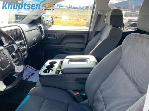 Used 2017 GMC Sierra 1500 SLE image 18