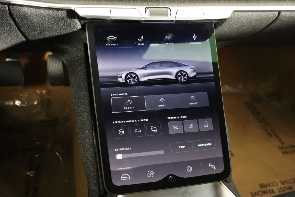 Used 2023 Lucid Air Touring AWD/4WD image 33