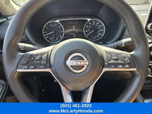 Used 2024 Nissan Sentra SV FWD image 27