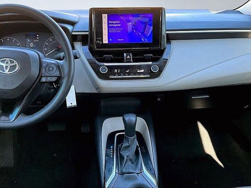 Used 2024 Toyota Corolla LE FWD image 7