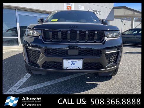 New 2026 Jeep Grand Cherokee Limited image 8