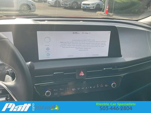 Used 2023 Kia EV6 GT-Line w/ GT-Line Suede Seat Package RWD image 25