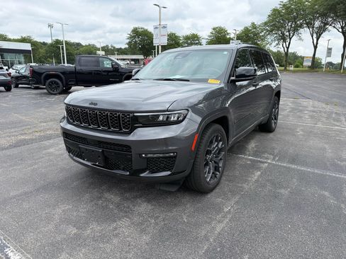 Used 2024 Jeep Grand Cherokee L Summit w/ Advanced Protech Group IV AWD/4WD image 1