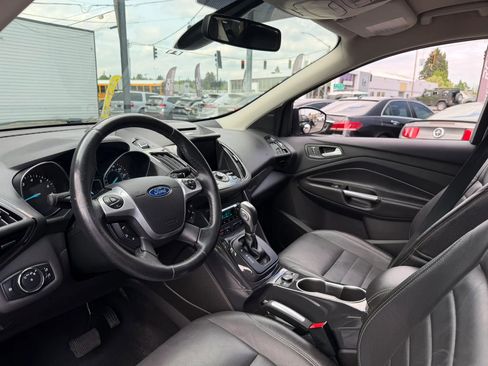 Used 2014 Ford Escape Titanium AWD/4WD image 18