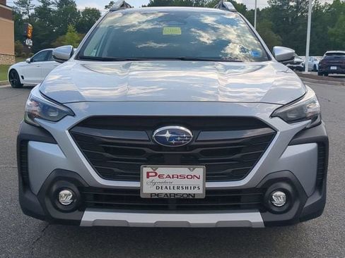 Used 2025 Subaru Outback Touring AWD/4WD image 8