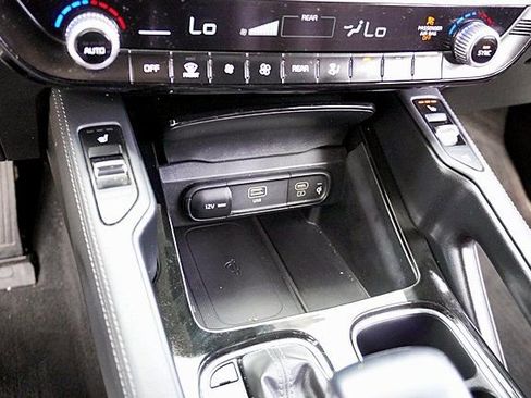 Used 2023 Kia Telluride EX w/ EX Captain's Chair Package image 31