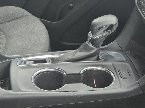 Used 2022 Chevrolet Equinox LT FWD image 14