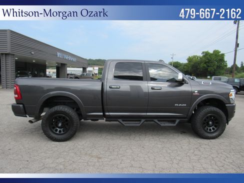 Used 2022 RAM 2500 Laramie AWD/4WD image 18
