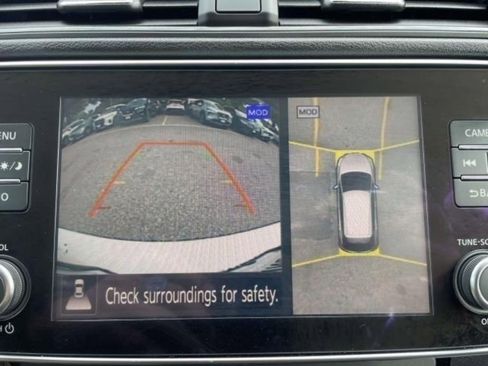 Certified 2022 Nissan Leaf SV Plus image 29