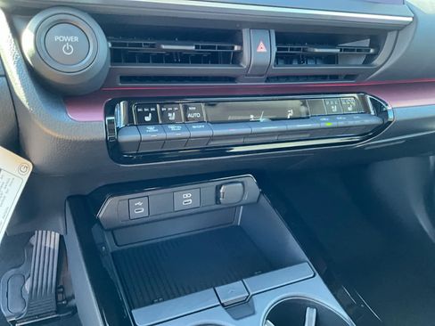 New 2026 Toyota Prius Plug-In Hybrid image 23