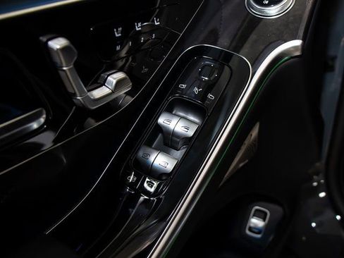 Used 2026 Mercedes-Benz S 580 4MATIC Sedan image 15