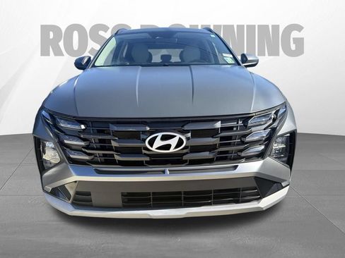 Used 2025 Hyundai Tucson SEL FWD image 2