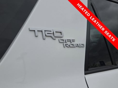 Used 2024 Toyota 4Runner TRD Off-Road Premium AWD/4WD image 8
