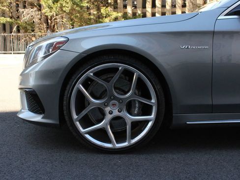 Used 2014 Mercedes-Benz S 63 AMG 4MATIC Sedan w/ Rear Seat Package image 13