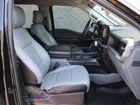 Used 2022 Ford F150 XL w/ Equipment Group 101A High AWD/4WD image 36