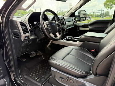 Used 2021 Ford F350 Lariat w/ Lariat Ultimate Package AWD/4WD image 7