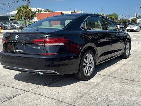 Used 2020 Volkswagen Passat 2.0T SE w/ Sunroof Package FWD image 14