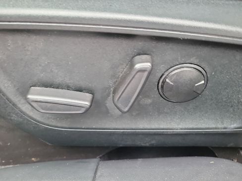 Certified 2022 Ford Escape Titanium w/ Titanium Elite Package image 22