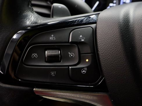 Used 2024 Buick Enclave Premium image 30