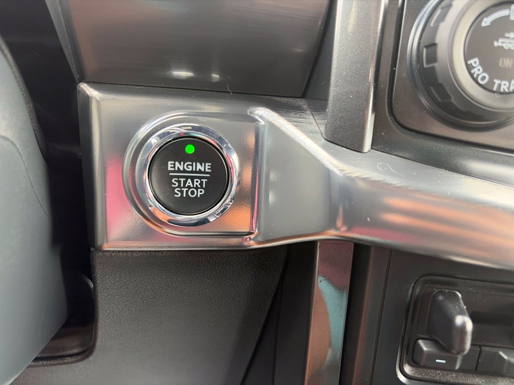 Used 2023 Ford F150 4x4 SuperCrew image 29