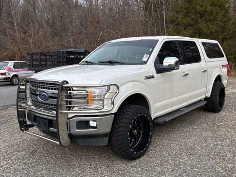 Used 2019 Ford F150 Lariat image 1
