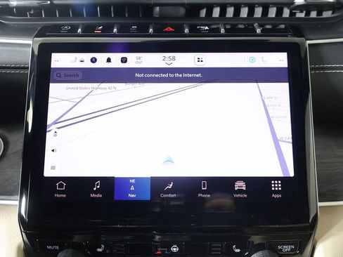 Used 2024 Jeep Grand Cherokee Limited image 43