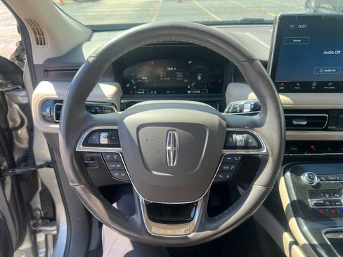 Certified 2023 Lincoln Nautilus Reserve AWD/4WD image 19