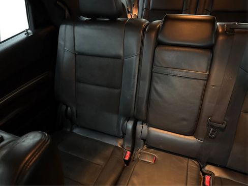 Used 2018 Dodge Durango GT image 34