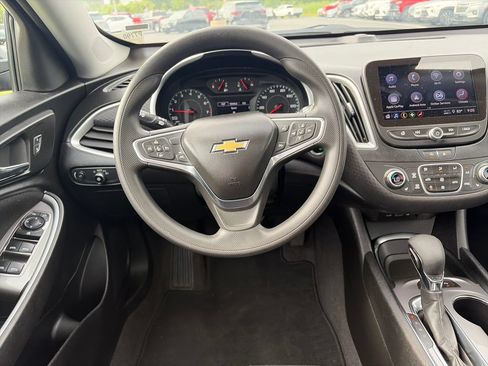 Certified 2024 Chevrolet Malibu LT FWD image 12