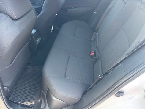 Used 2023 Toyota Corolla SE image 12